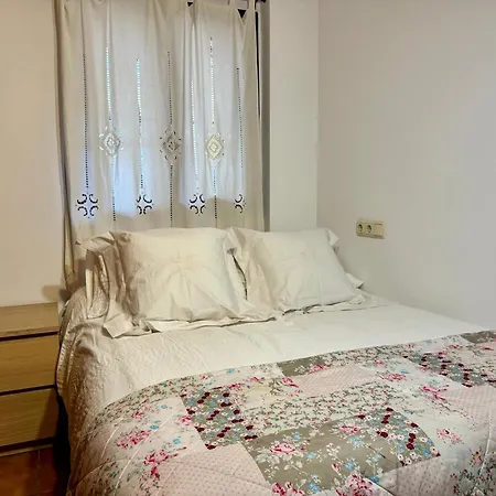 Apartment Three Gems Center - Eaw Homes *